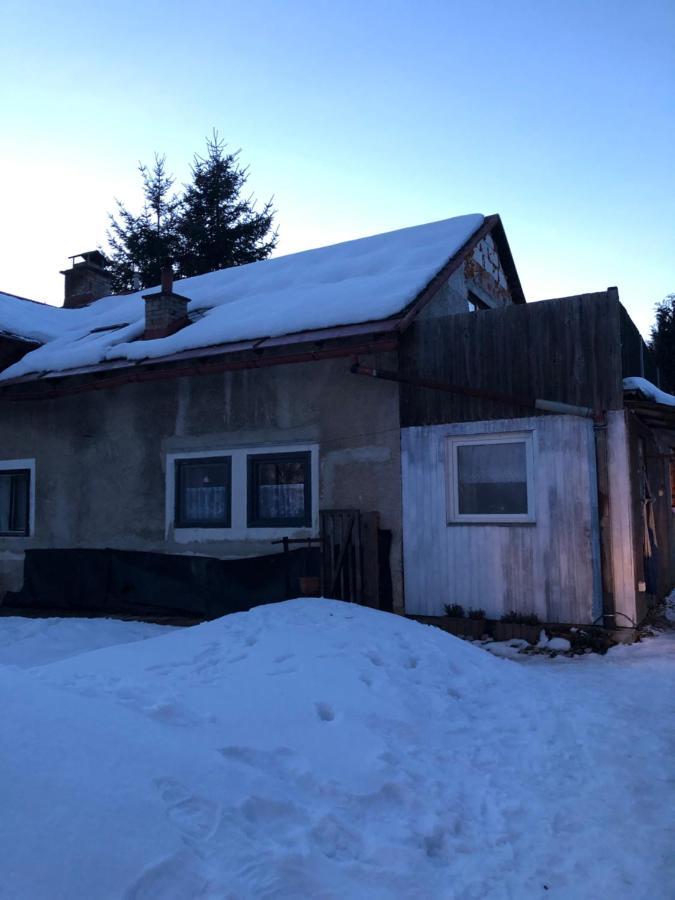 Ubytovani Haj Sokolov Eksteriør bilde